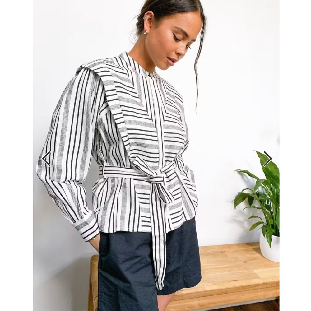 TopShop | Cotton Belted Striped Blouse in Monochrome White & Black | Size 6